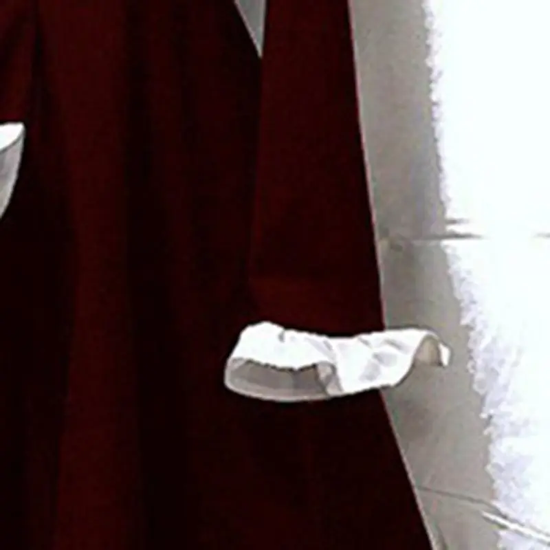 Готическое осеннее черное платье женское зимнее со стоячим воротником и