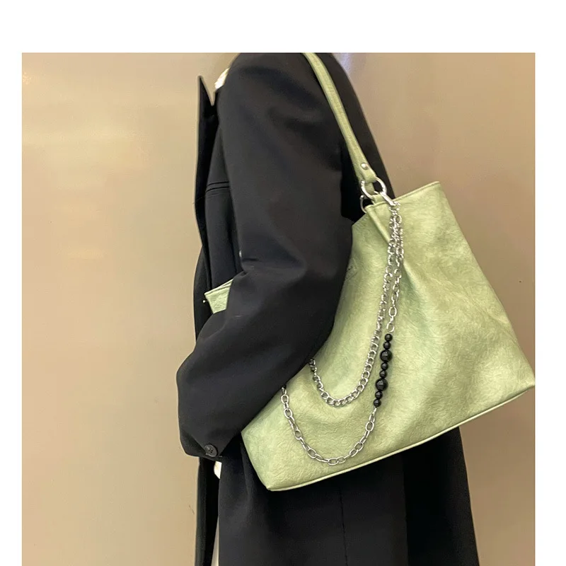 

Large-capacity Textured Tote Bag Female 2021 New Trendy Chain Armpit Shoulder Bag Portable Niche High-end Sense of Foreign