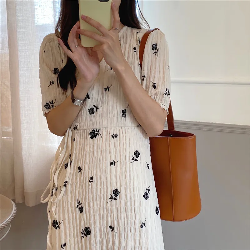 

V-neck Floral Dress 2021new Women's Tight Waist Slimming Retro Long Dress French Gentle Floral Skirt