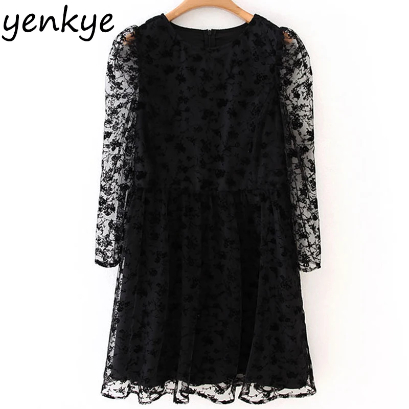 Романтичное винтажное черное платье из тюля с цветочным принтом сексуальное