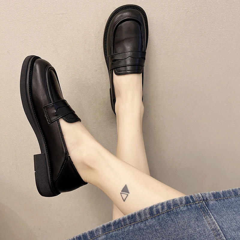 

Women Flat Shoes Harajuku Single Sneakers Warm Leather Low Heel Girls Love Shoes Non-slip Ladies Oxford Casual Flats Autumn