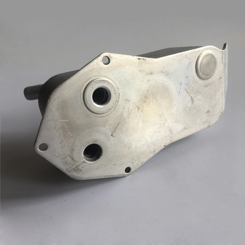 Новый масляный радиатор трансмиссии с базой для BMW 1 серии 3 X1 17217551647 17 21 7 551 647 |