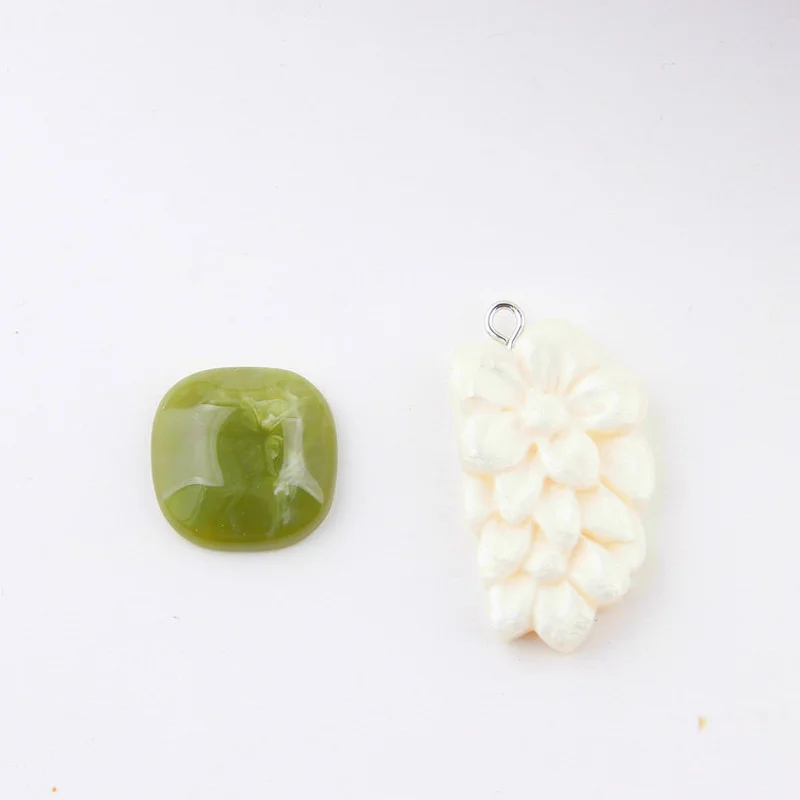

Retro silk halo dyed rice white flower gray green square earring sticker DIY handmade jewelry earring accessories