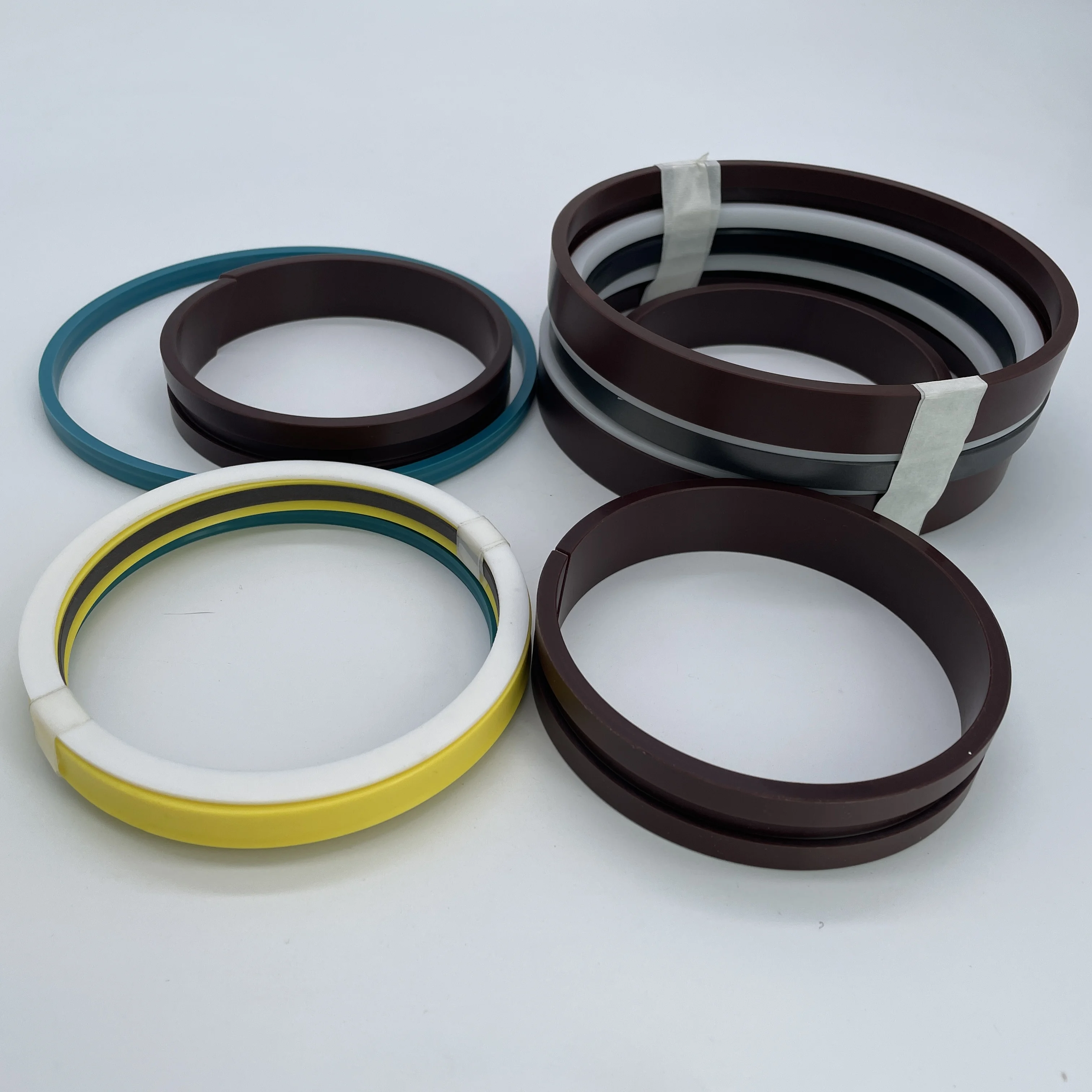 445766 Набор уплотнений для автомобильного бетононасоса Putzmeister |