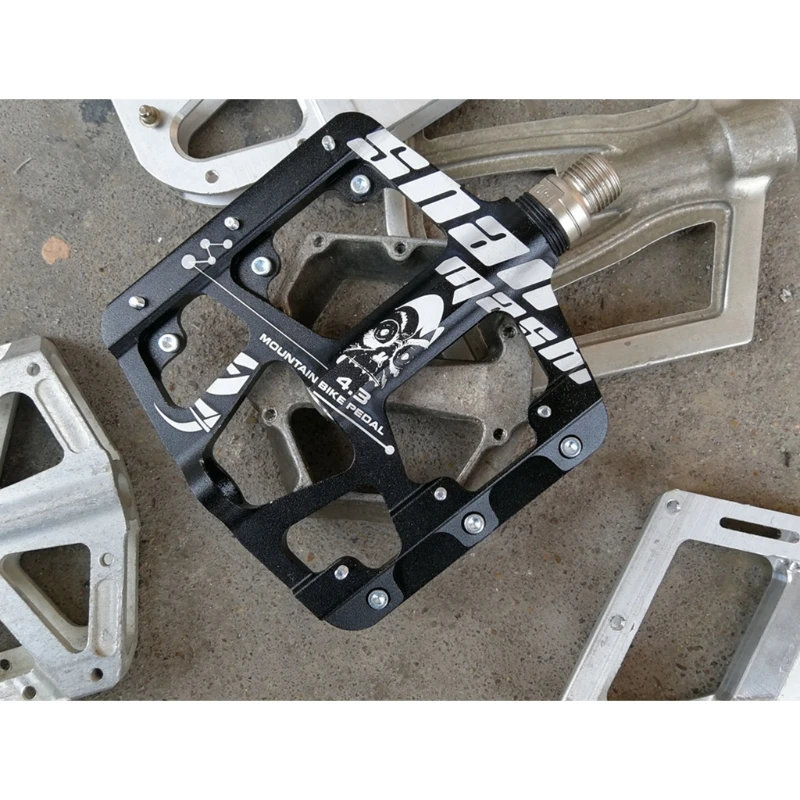 Ульсветильник кие и ультратонкие 3 подшипника Нескользящие анодированные педали