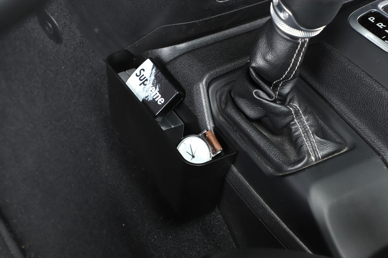 

Black Gear Shift Storage Box Stowing Tidying for Jeep Wrangler JL Gladiator JT 2018 2019 2020 2021 4-Doors Car Accessory