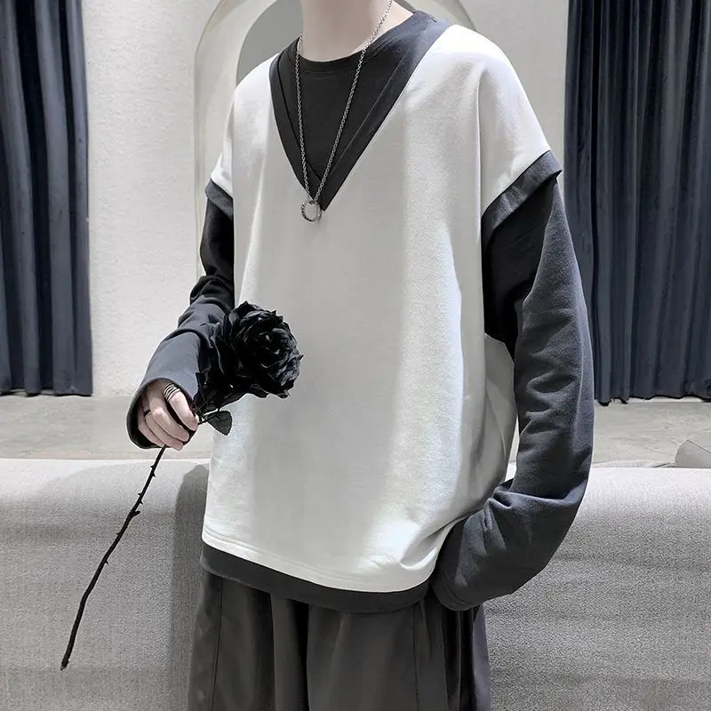 

Fake two-piece t-shirt men autumn long-sleeved t-shirts loose all-match sweatshirts Korean students hit color man clothes