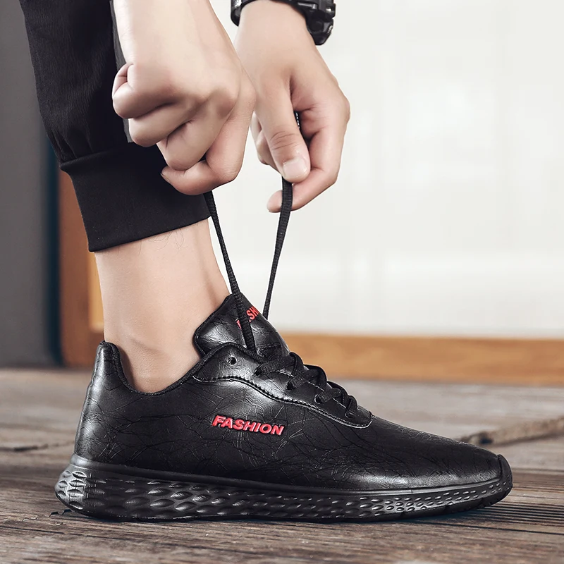 Мужская обувь новая мода осень зима супер легкая Уличная Повседневная кроссовки