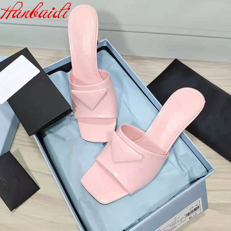 

Новый квадратный носок Лакированная кожа взлетно-посадочной полосы Тапочки женские светильник розового цвета с украшением в виде пряжек, т...