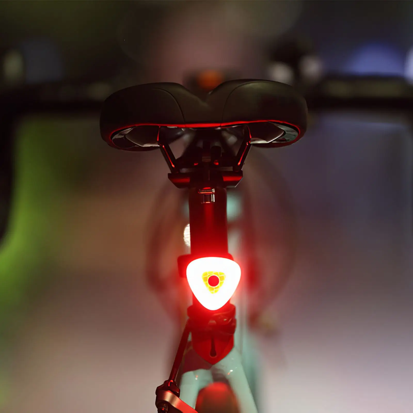 

Велосипед светильник светодиодный велосипедный IPx6 Водонепроницаемый зарядка через USB хвост Светильник Велоспорт Q5 вспышка светильник авт...