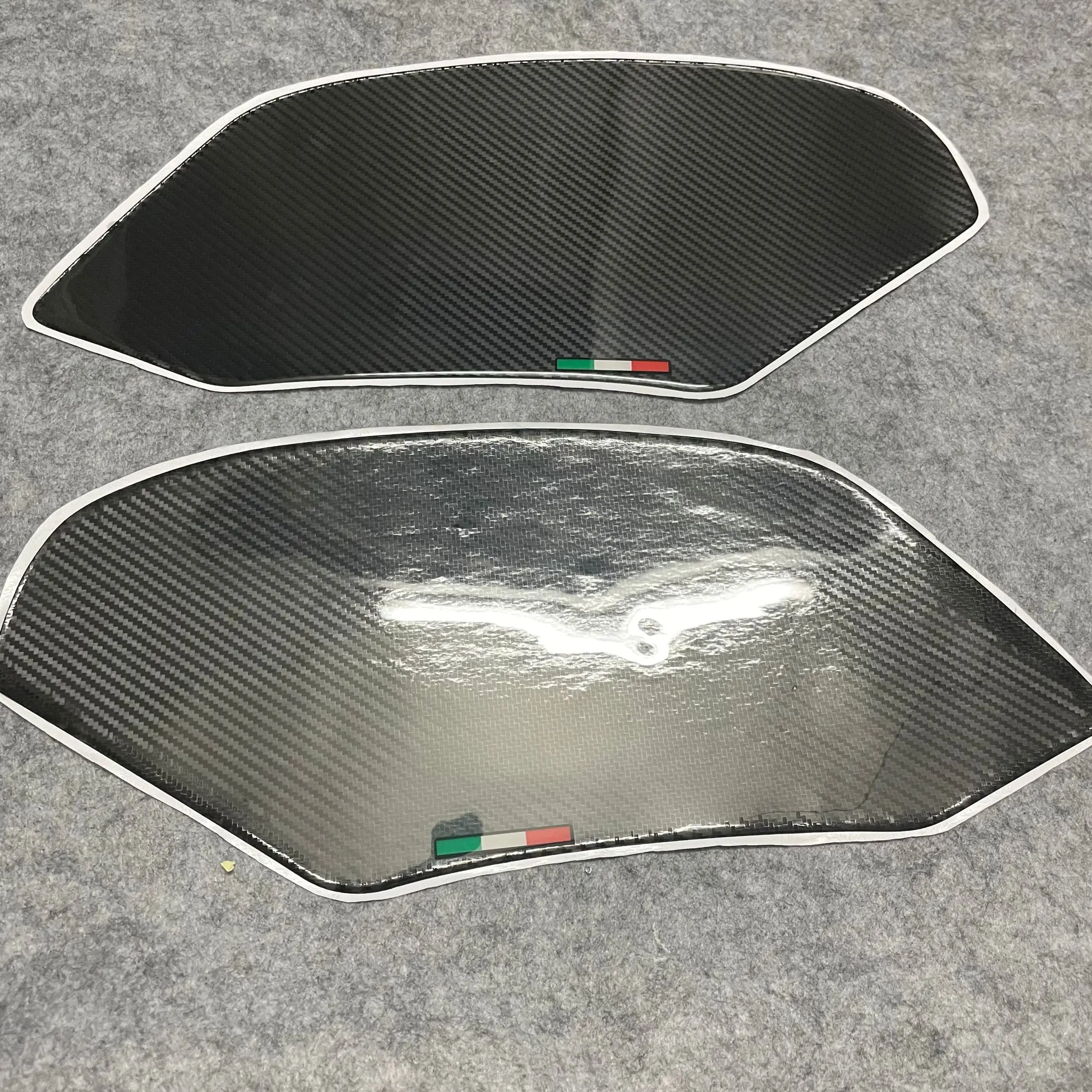 Для APRILIA RSV4 2010-2020 TUONO