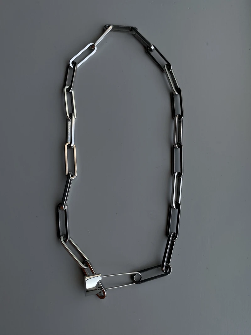 

SexMara 20FW New Hip Hop Punk Personality Simple Necklace Gold Pin Square Advanced Chain Choker Necklace For Women Girls Jewelry