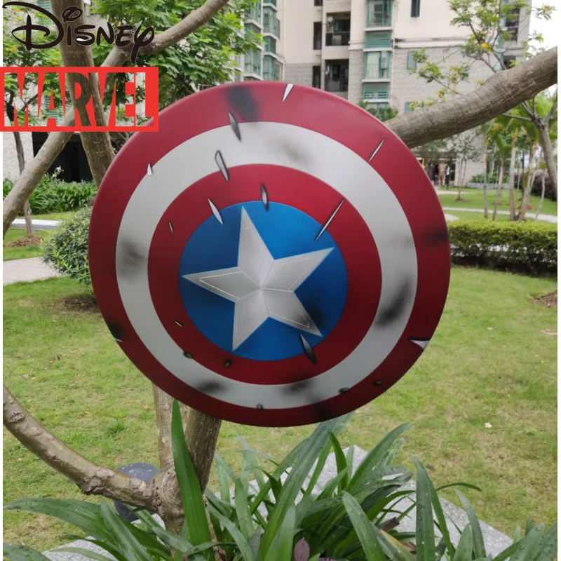 

Оригинальная Подвеска из фильма Марвел, периферийный реквизит, 75 юбилей, щит капитана Америка, металлическая защелка с когтями Капитана Аме...