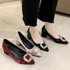 Размера плюс женские туфли-лодочки с жемчугом 5 см Офисная Женская обувь бархатные модельные туфли на высоком каблуке Милая женская обувь на квадратном каблуке со стразами 8638N