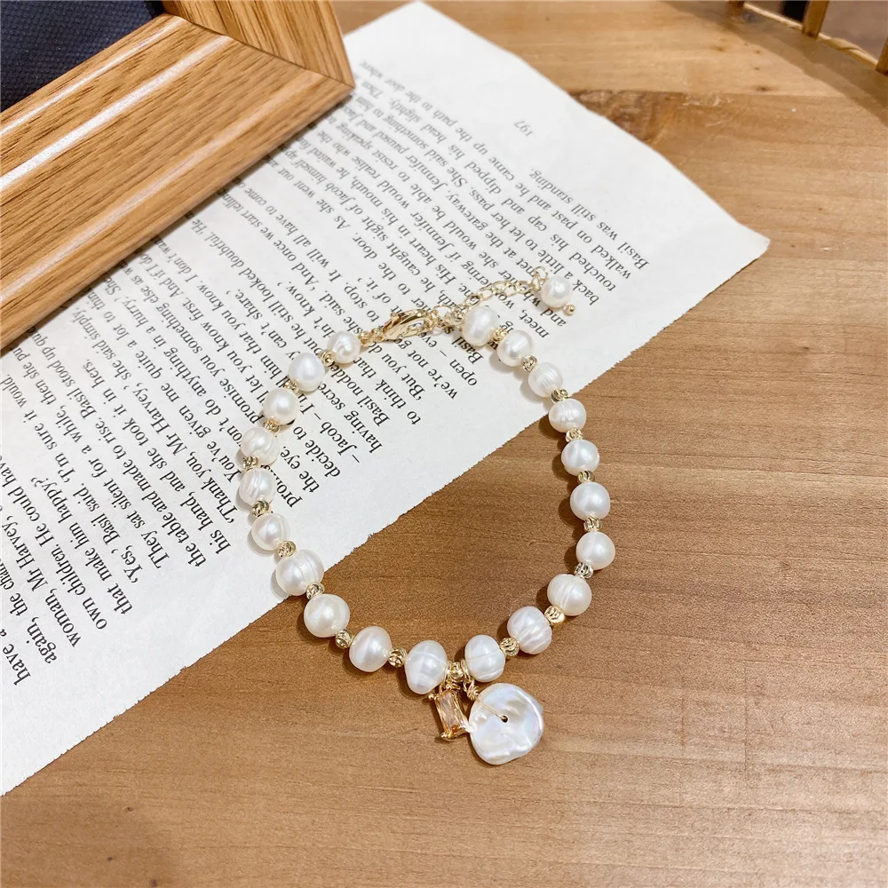 

Wholesale Baroque Freshwater Pearl Bracelet Korean Style Normcore Girl's Heart Luxury Gold