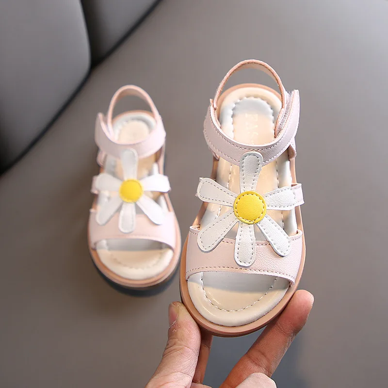 

Summer Kids Korean Fashion Student Sandals For Toddler Baby Girls Open Toe Flats Sun Flower Beige Pink Casual Princess Sandals