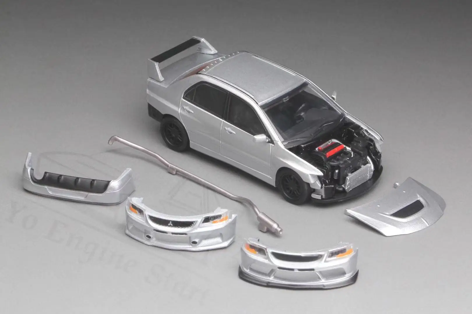 1:64 масштаб сплава литья под давлением модель автомобиля Съемная модификации EVO 9th