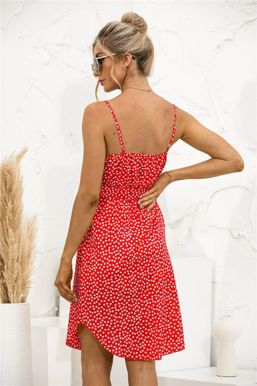 

2021 spring and summer new fashion polka dot print suspender dress