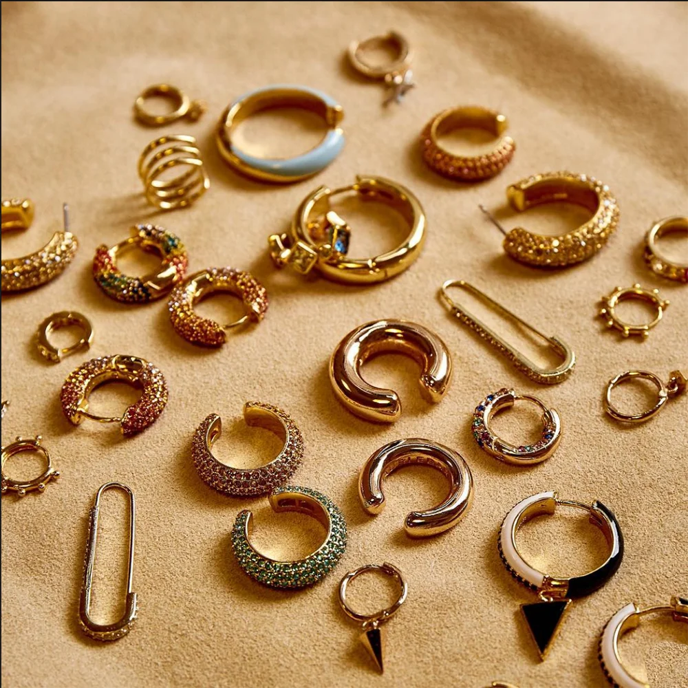 Серьги каффы с разноцветными кристаллами для женщин и девушек модные круглые