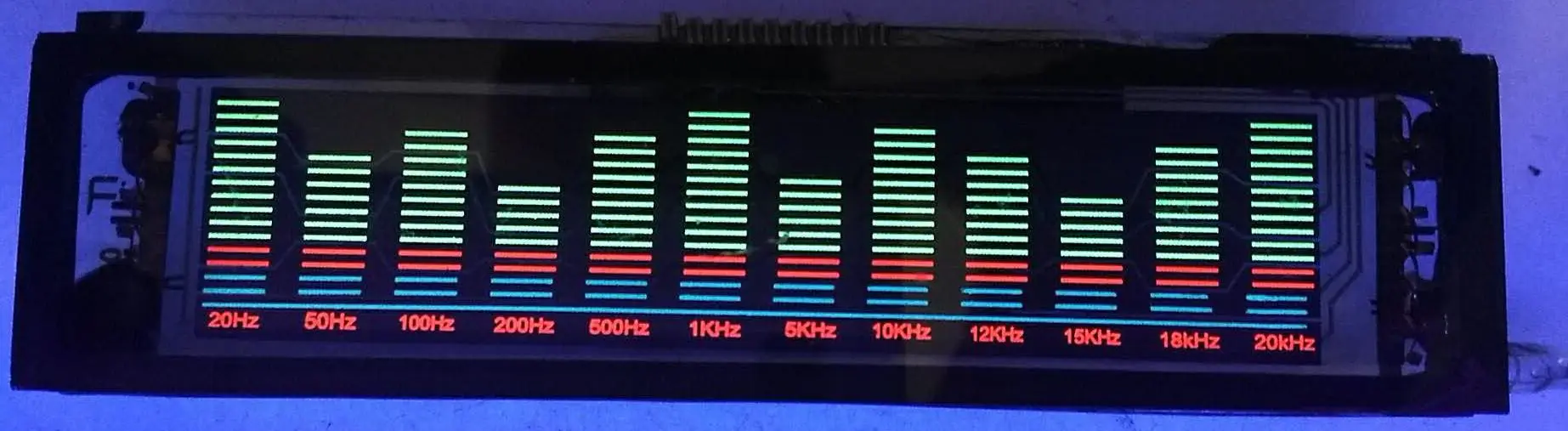 

Multimedia Amplifier Display Kit (8166)