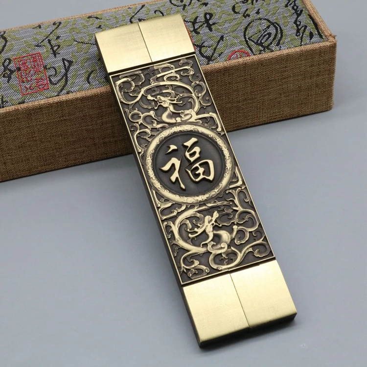 

Exquisite retro brass relief (double dragon for blessing) town ruler