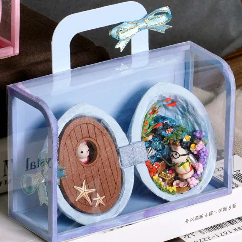 CUTEBEE mucineca для дома miniatura DIY Mujer с muebles de casa de madera de juguetes para los nivienos de vacaciones Z009 - Цвет: R06