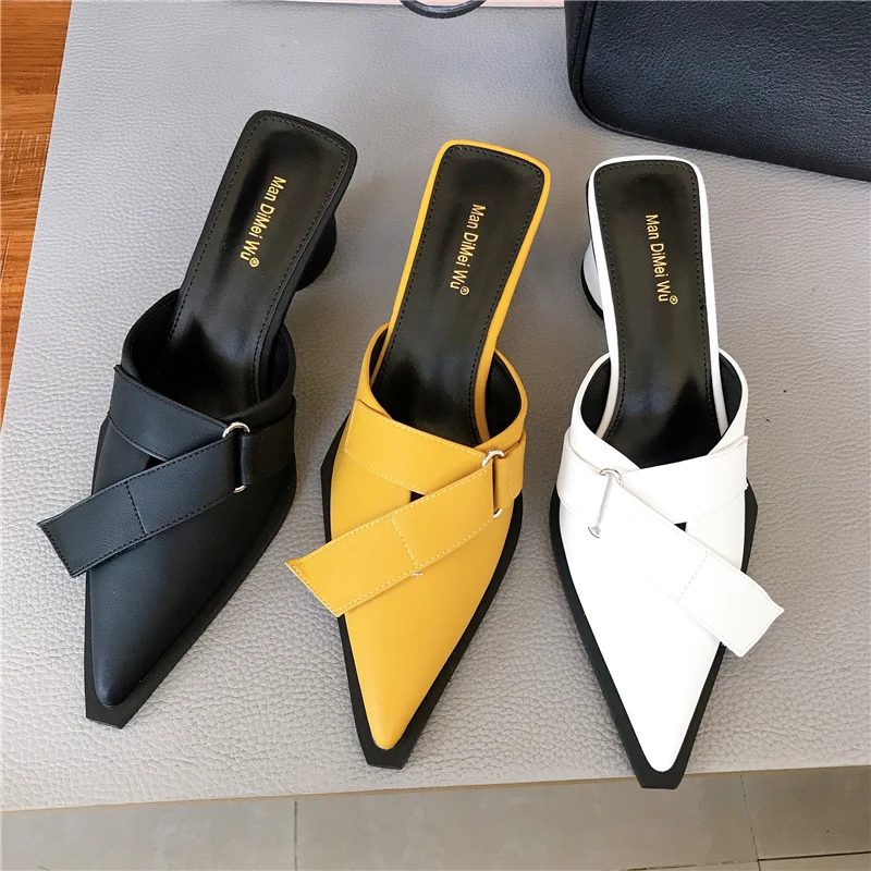 

2022 New Brand Yellow Women Slipper Fashion Pointed Toe Round Med Heel Slip On Mules Shoes Ladies Casual Outdoor Slides Flip