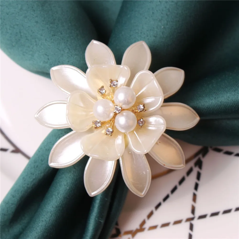 

8PCS/Pearl flower napkin ring white napkin ring table top decoration for family holiday party hotel wedding banquet decoration