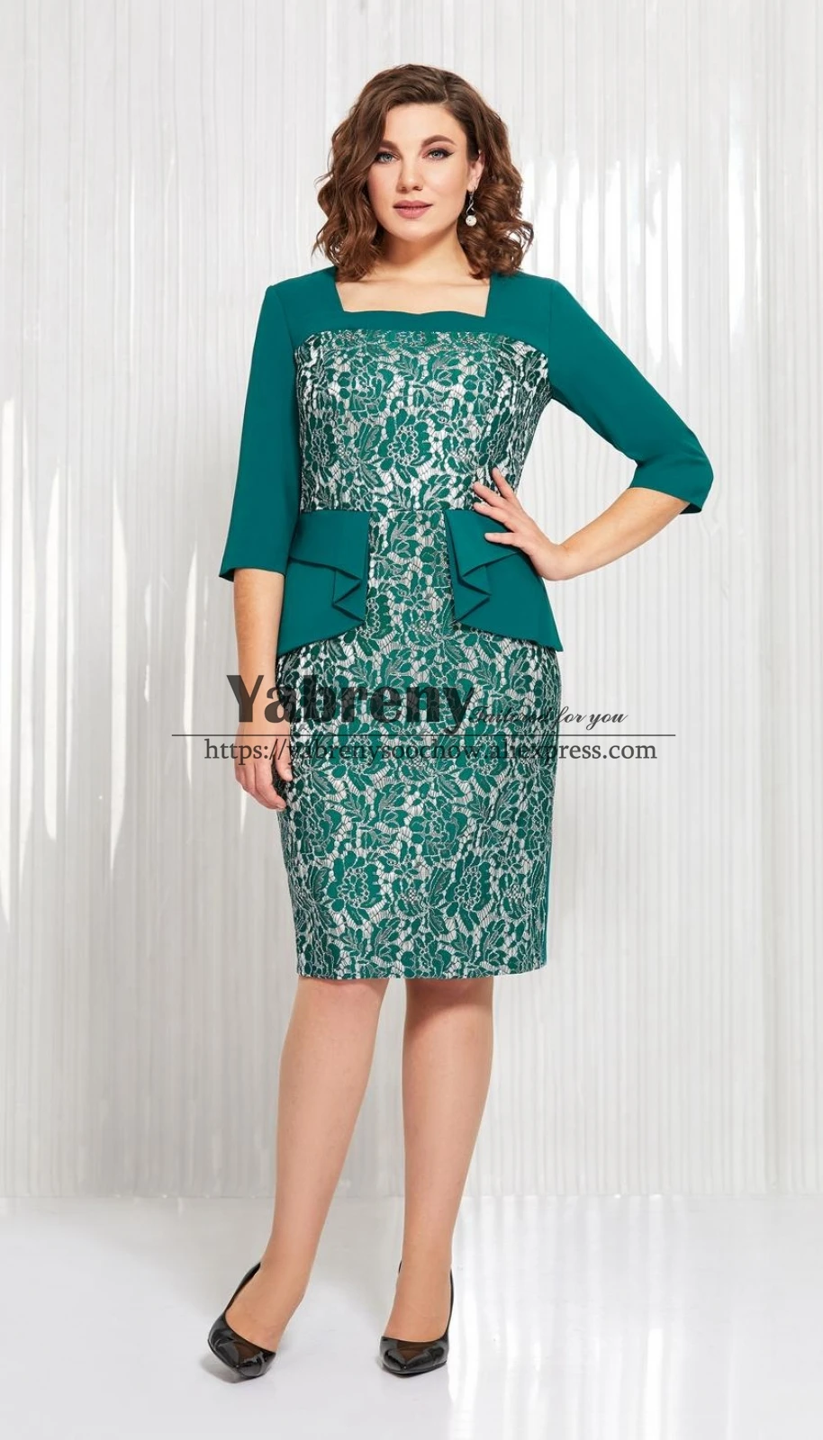 

Elegant Green Lace Mother Of the Bride Dresses New Arrival