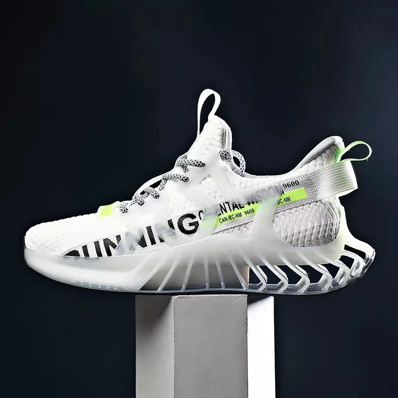 

2021 Spring Men Running Shoes Blade Trainers Cushioning Sports Shoes High Quality Flying Woven Reflective Men Sneakers