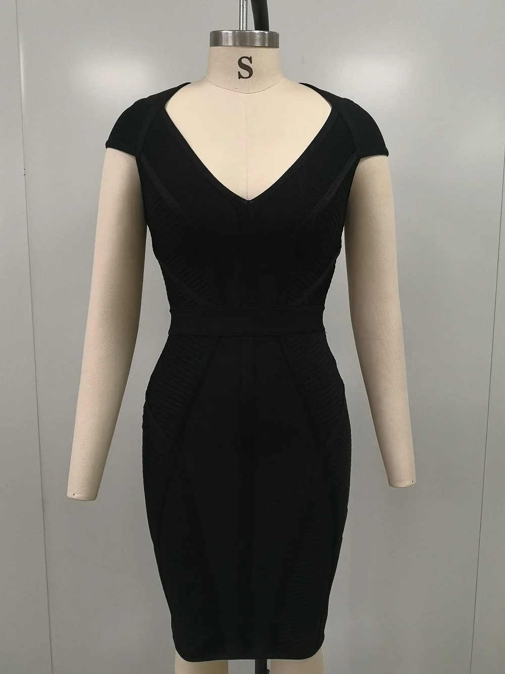 Модное черное облегающее Клубное платье Nova сексуальное вечернее без рукавов с