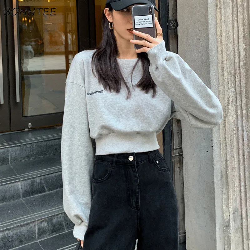 

Женские свитшоты с круглым вырезом, однотонные бархатные короткие женские пуловеры, осенняя новая свободная универсальная уличная одежда ...