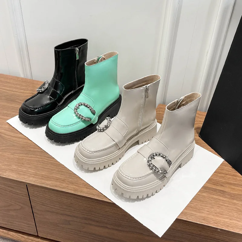 

Женские ботинки на толстой подошве, с пряжкой, на осень/зиму