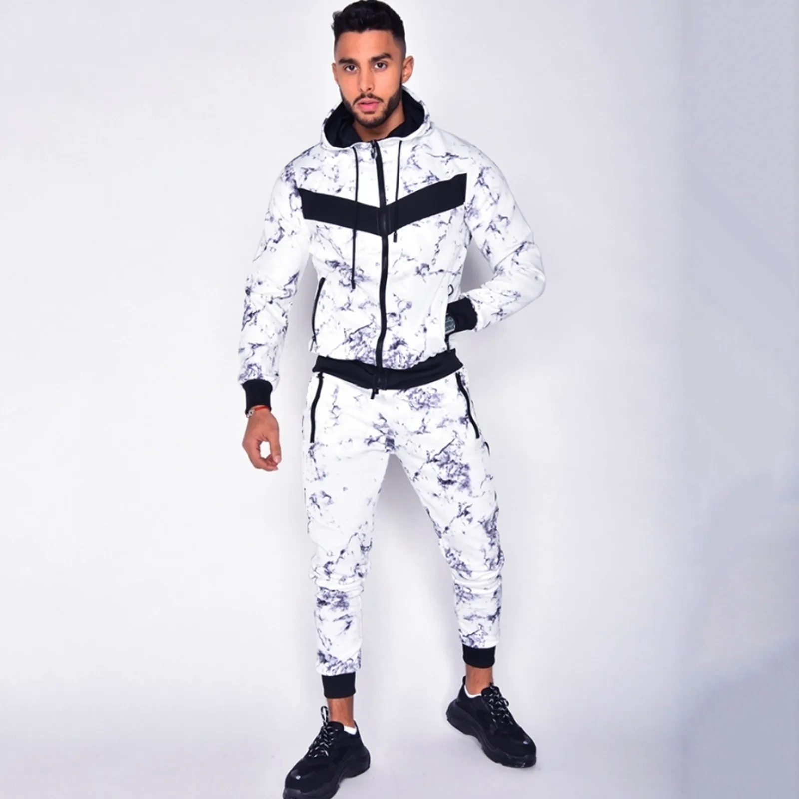 

Men's Sports Suit Tracksuit Autumn Winter Pocket Hoodies Sweatshirt Top + Pants 2 Pieces Sets Running Fitness Male Clothes
