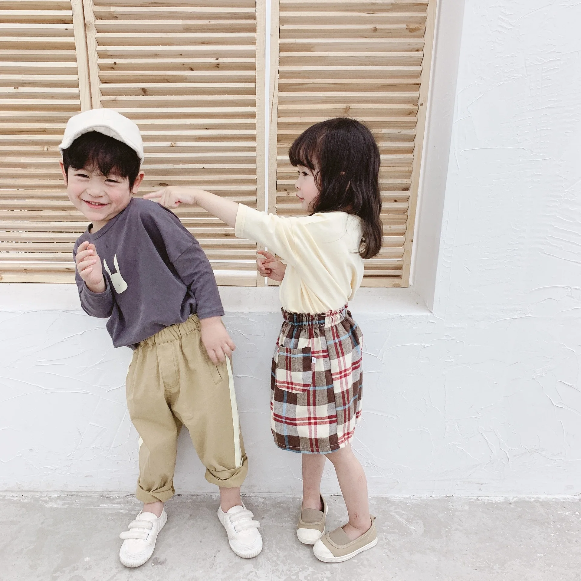 

2021 New Spring Autumn Long-Sleeve Bottoming Shirt Baby Boys Girls Clothing Tops Fashion Kid Rabbit Print Baby Boy Girl T-shirts