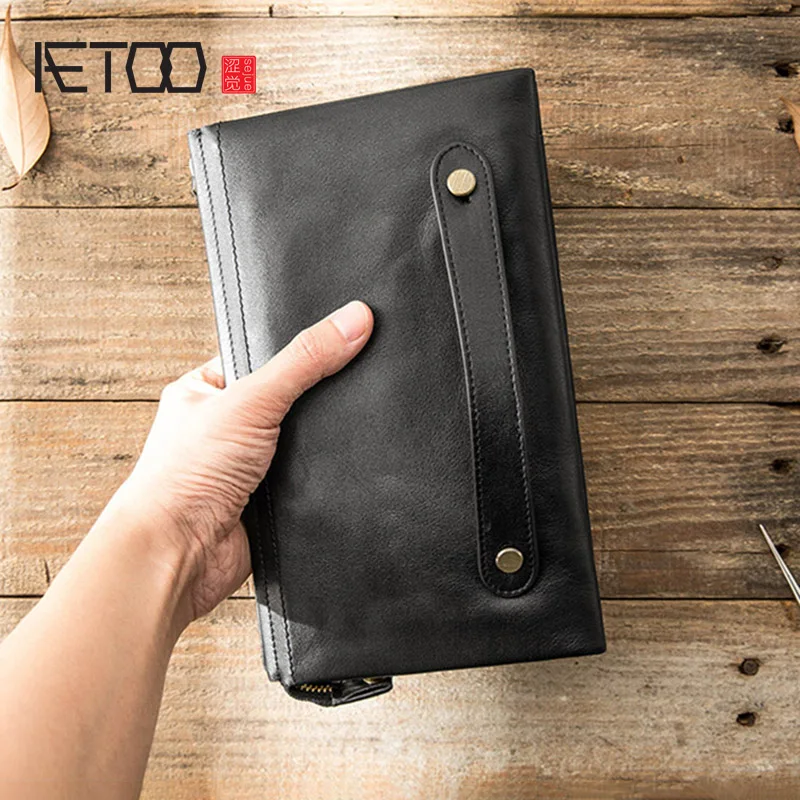 

AETOO Men's leather long wallet, features casual soft leather handbag, head leather clutch bag