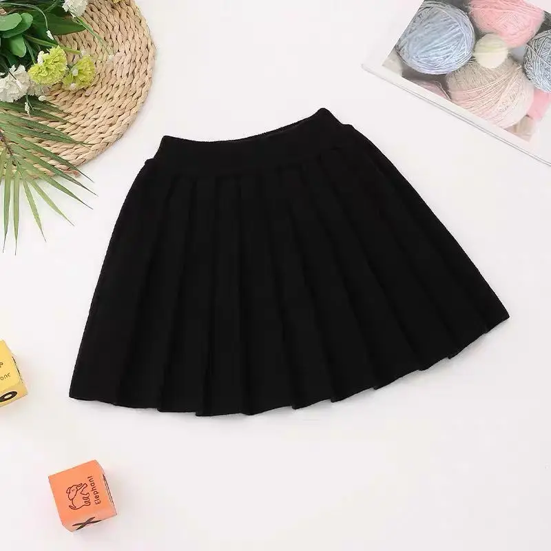 

Girls' skirts autumn and winter thick Korean knit skirts children's all-match short skirts fashion solid color pleated skirts