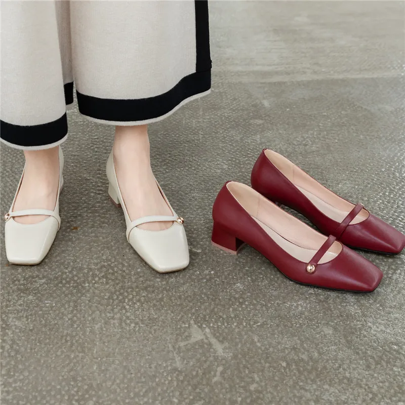 

New Retro Low Heel Women Single Shoes Cowhide Square Head Fashion 3CM Heel Ladies Mary Jane Shoes Delicate Zapatillas mujer