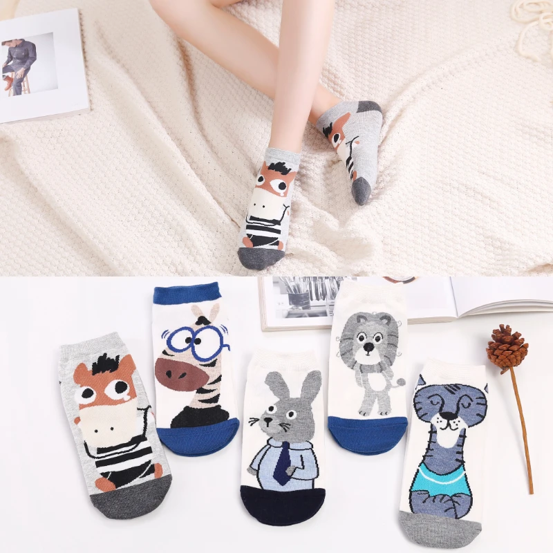 

Kawaii gray Harajuku stereo cartoon animal socks ladies cotton invisible socks Lion Rabbit Zebra Horse Tiger funny ladies socks