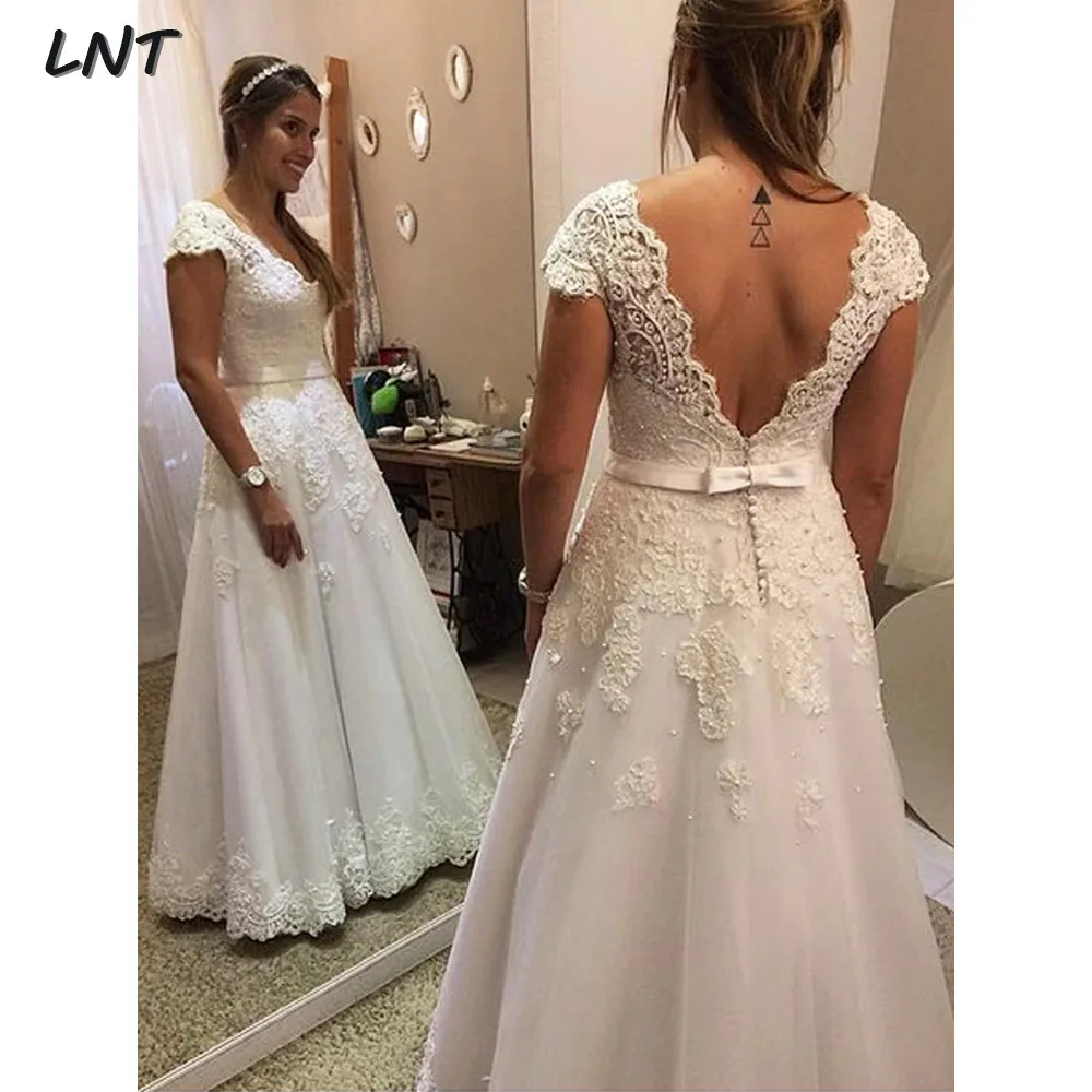 Свадебное платье до пола с V-образным вырезом рукавом-крылышком и открытой спиной