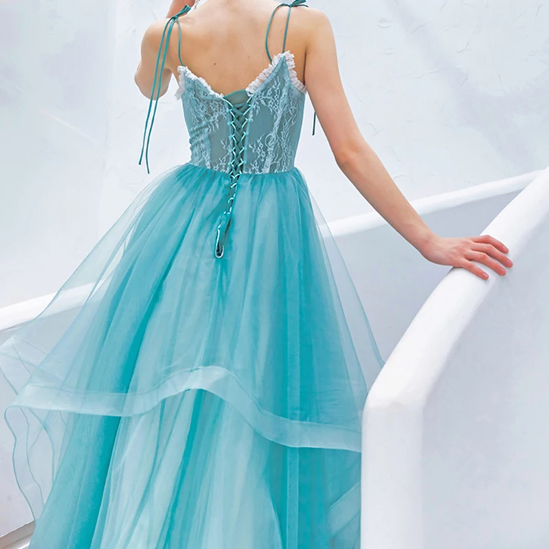 

Blue Luxury Evening Dress Illusion V-Neck Embroidery Ball Gown Sleeveless Button Court Train Luxury Women Formal Dresses TS301