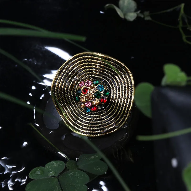 Кольцо женское с фианитами богемное Ювелирное Украшение большим кольцом в стиле