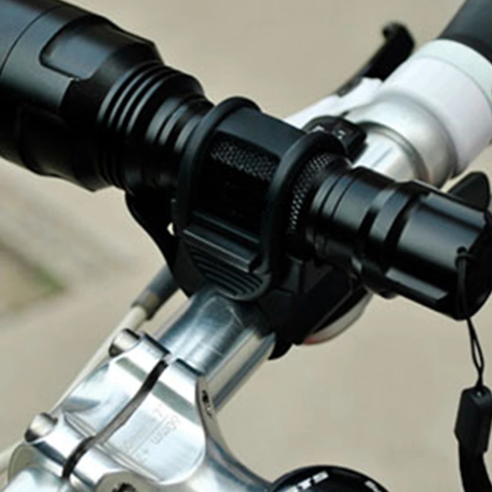 

Safety 360 Degree Quick Release Sports Adjustable Durable Universal Practical Outdoor Cycling Bike Flashlight Holder