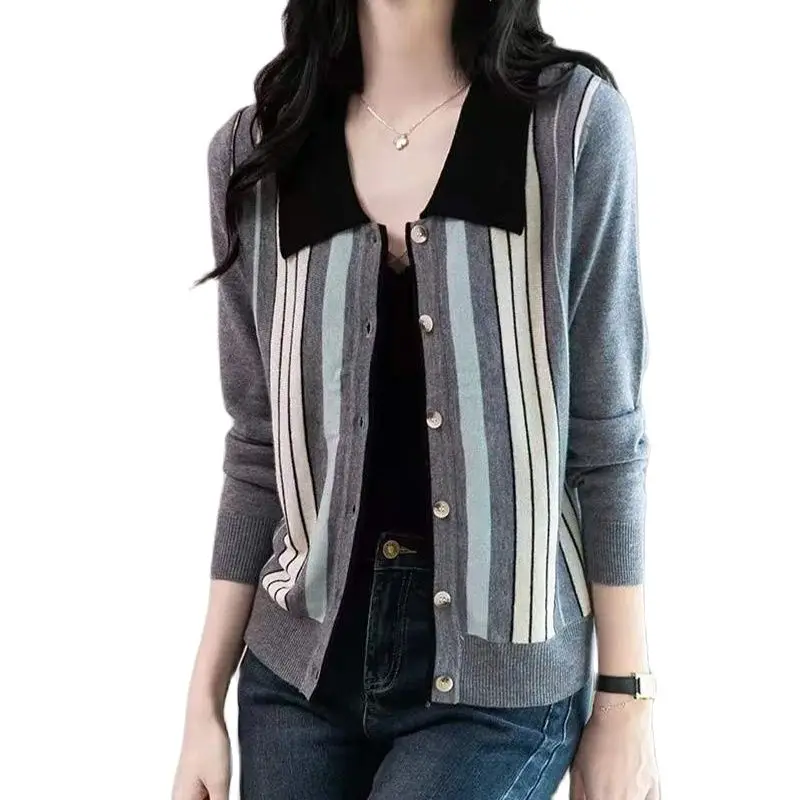 

Универсальный вязаный кардиган весна 2022 однобортный кукольный воротник Свободный Вязаный топ в Вертикальную Полоску модная женская одежд...