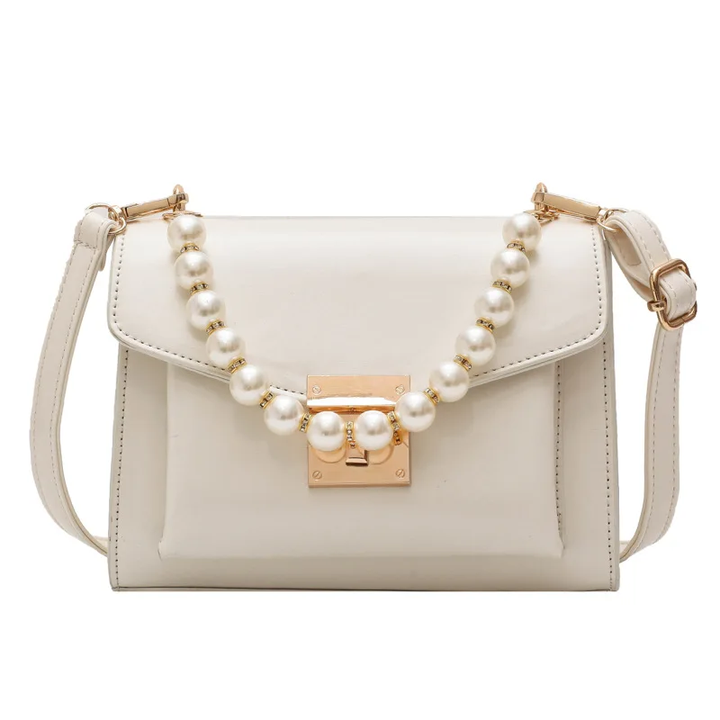 2020 new fashionable summer retro fashion pearl hand-carried small square bag female Western style texture lock one-shoulder cro |