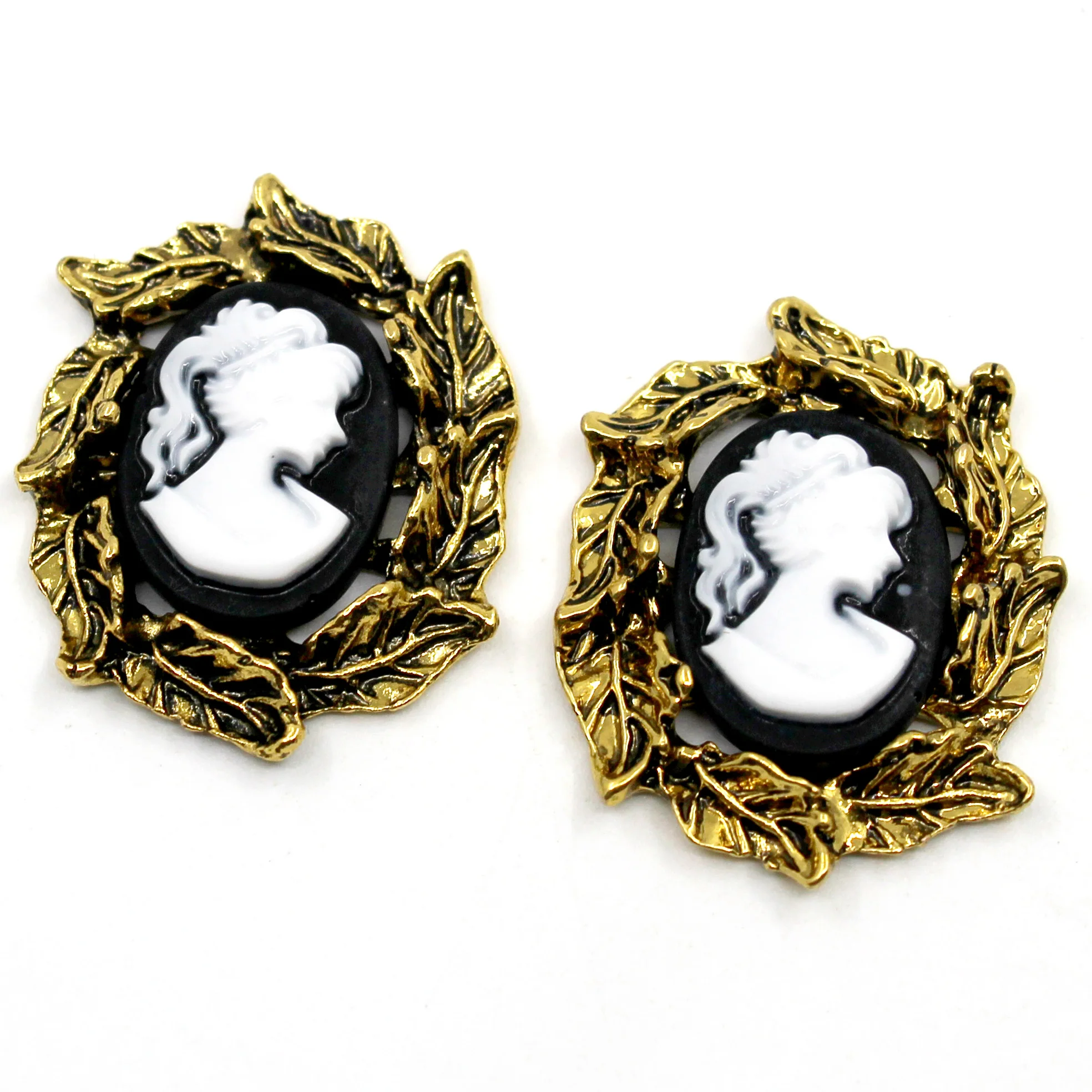 10 шт. Овальный серебристо золотистые металлические застёжки с перламутровыми