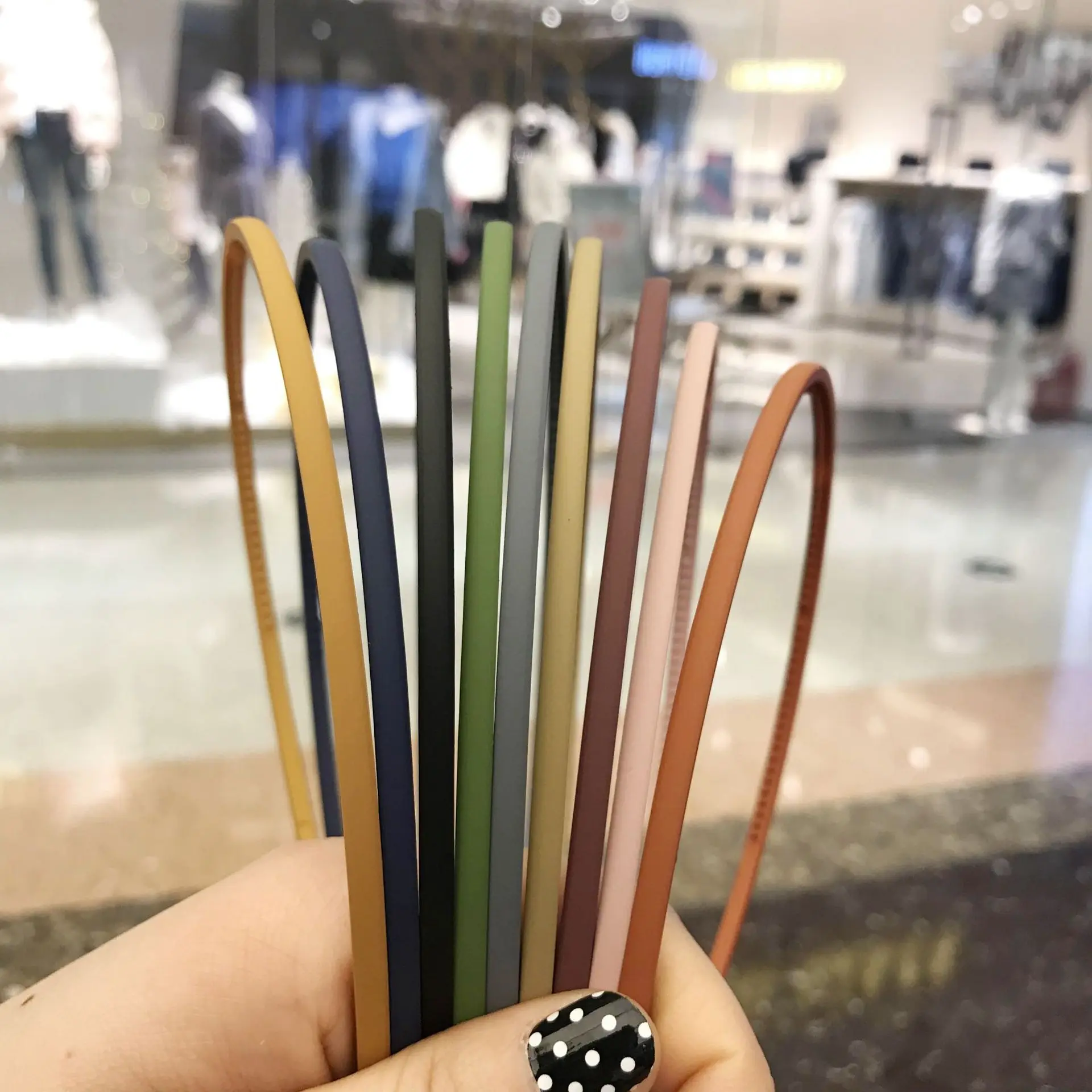 Женская повязка на голову AWAYTR однотонная пластиковая аксессуар для волос| |