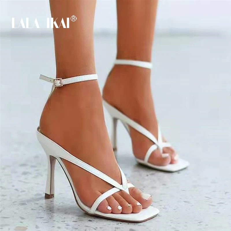 

Босоножки женские LALA IKAI, на высоком каблуке, с ремешком, белые, без застежки