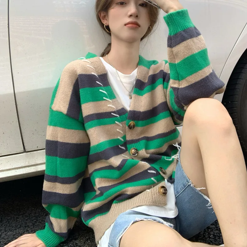 

Japan Style Kawail Good Quality V-neck Single-Breasted Striped Loose Sweater Coat Collar Girl Style