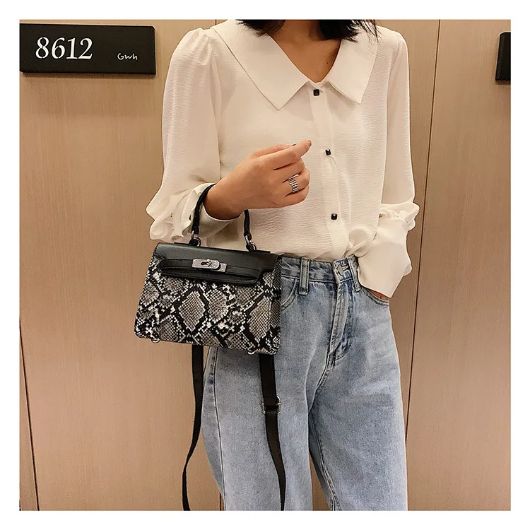 

LILY QUEEN Fashion Crossbody Messenger Serpentine Bags For Women Elegant Female Bolsa